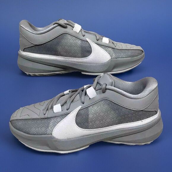 Nike Zoom Freak 5 TB Promo Low Men's 9.5 Basketball Wolf Grey DZ2946-002